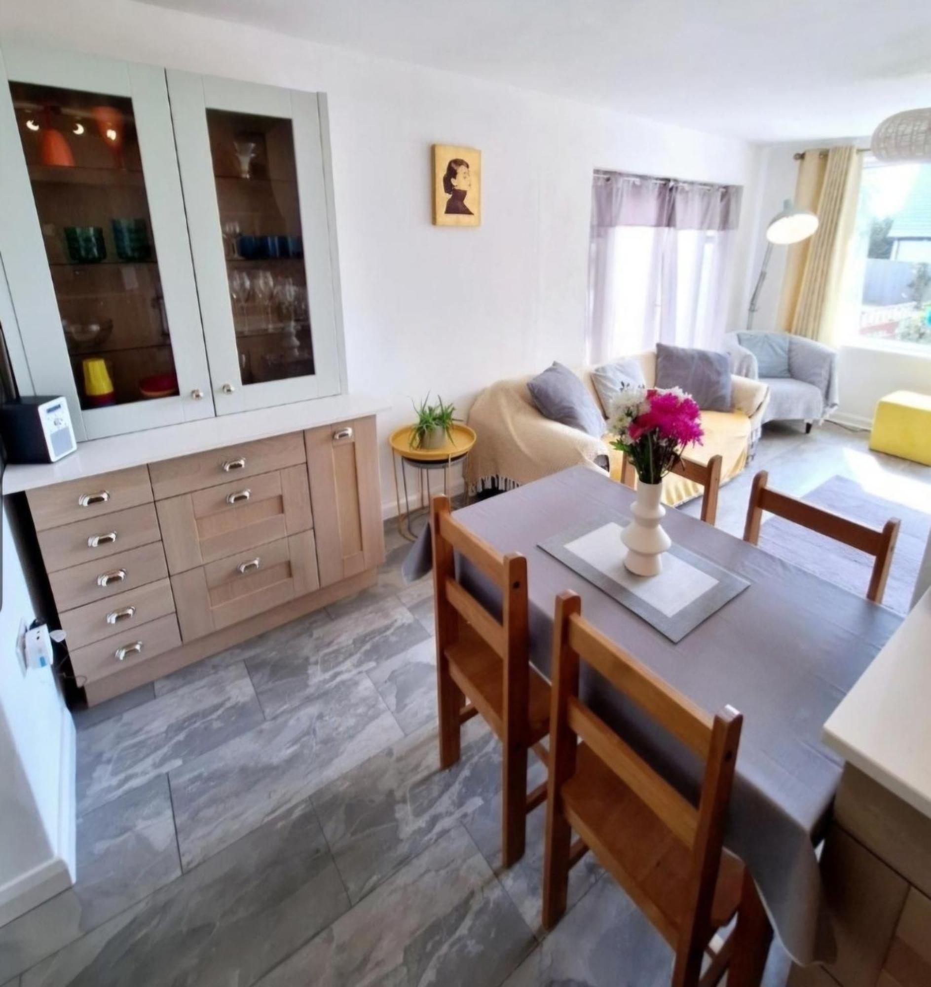 Beautiful 2 Bedroom Annexe In Popular Town Location Narberth Exterior photo