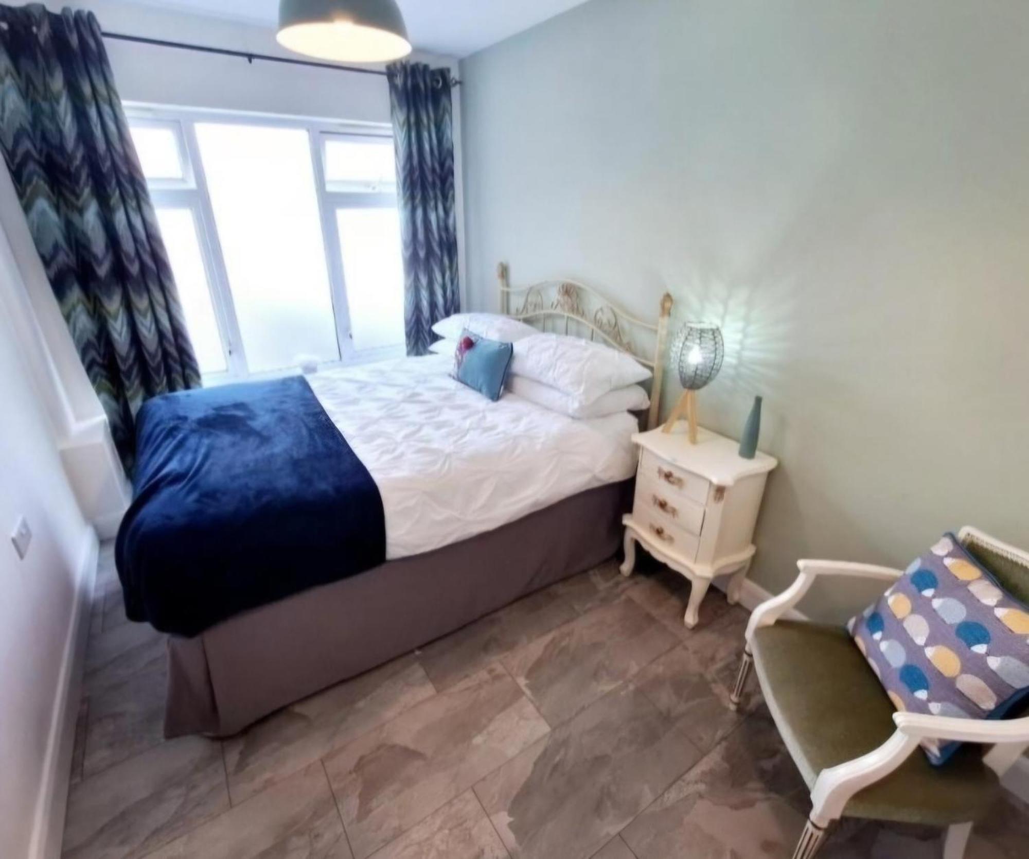 Beautiful 2 Bedroom Annexe In Popular Town Location Narberth Exterior photo